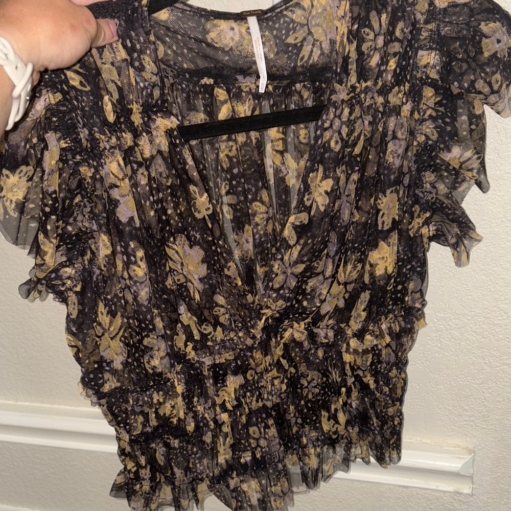 super cute free people sheer ruffle top